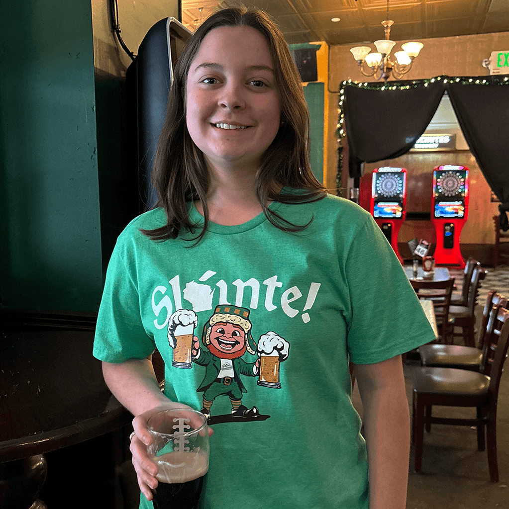 St. Patricks Day Wisconsin Sláinte! T Shirt